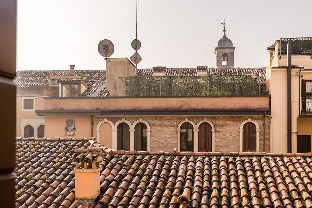 Enjoy Home - Studio Vicino Al Teatro Verdi Padova 0*,