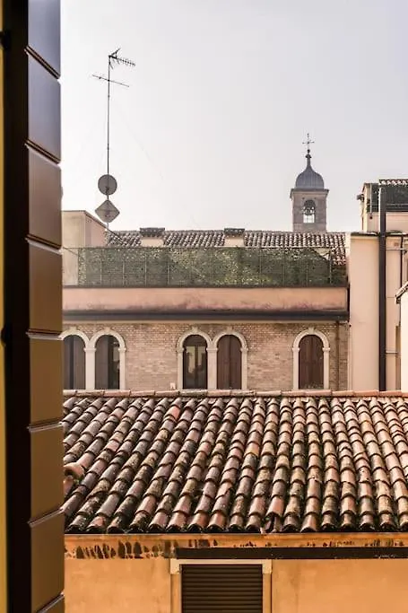 Enjoy Home - Studio Vicino Al Teatro Verdi Padova 0*,